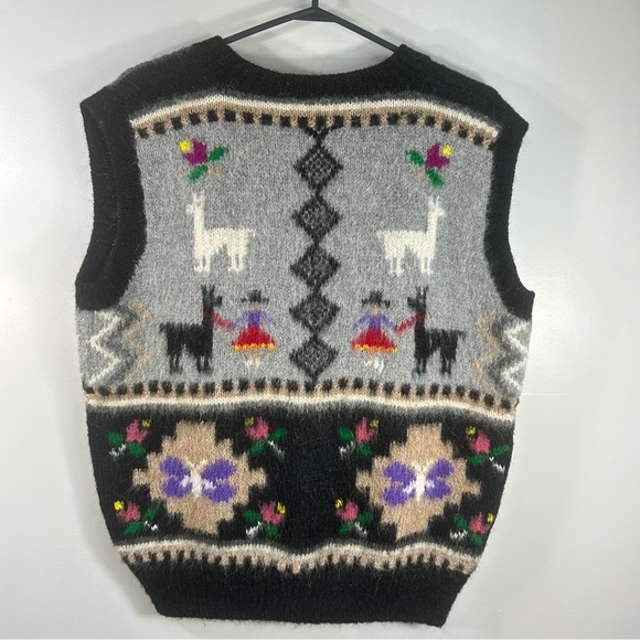 Artesanias Hand Made 100% Alpaca Wool Wood Button Up Knit Vest One Size Stunning - Picture 9 of 11